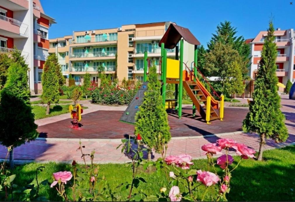 Sunny Fort Private Apartment Солнечный берег Экстерьер фото
