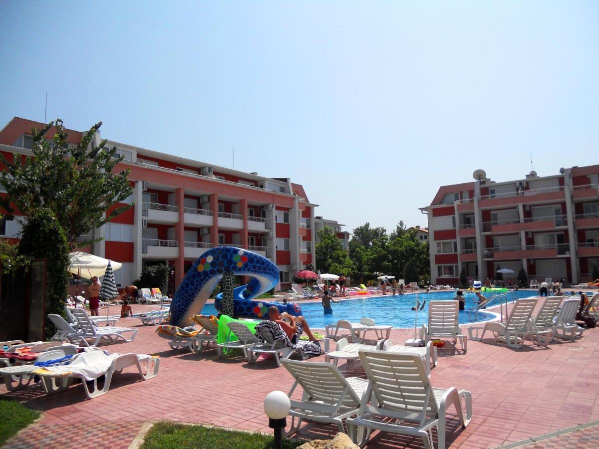 Sunny Fort Private Apartment Солнечный берег Экстерьер фото