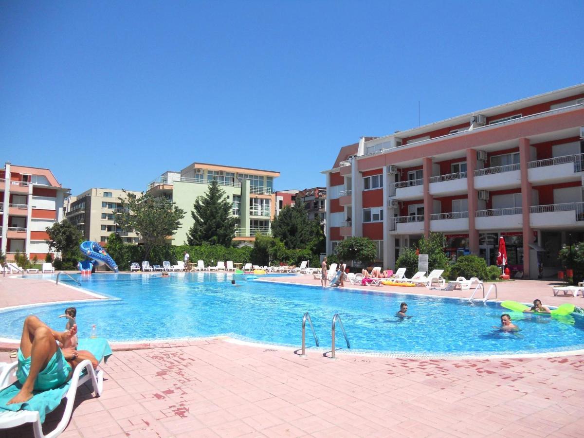 Sunny Fort Private Apartment Солнечный берег Экстерьер фото