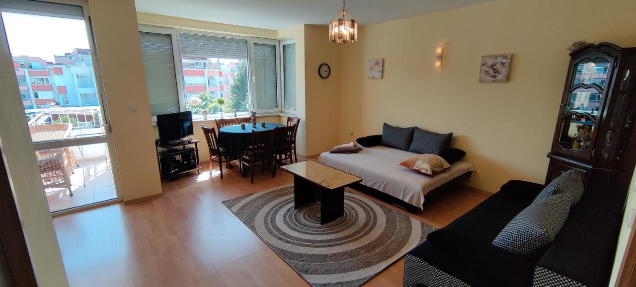 Sunny Fort Private Apartment Солнечный берег Экстерьер фото